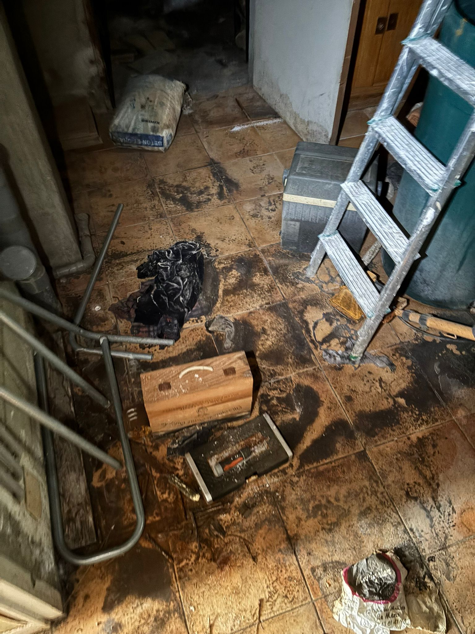 Comment récupérer les documents administratifs au milieu des déchets sans tout retourner : le guide pratique à Boulogne-Billancourt et ses environs IMG 20250901 WA0066
